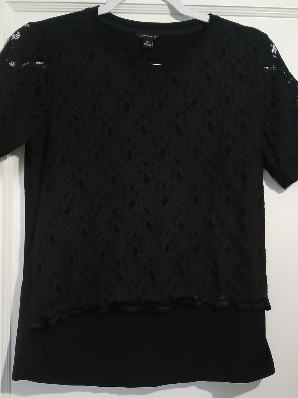 Ann Taylor Black Lace Short Sleeve Layered Top